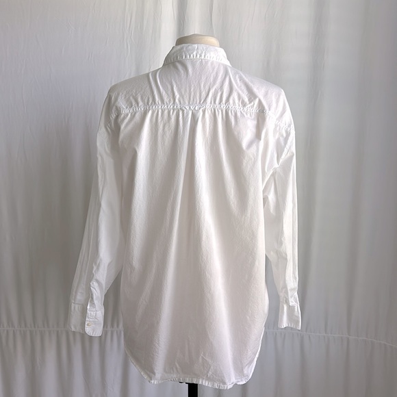 Old navy button down - Picture 2 of 2